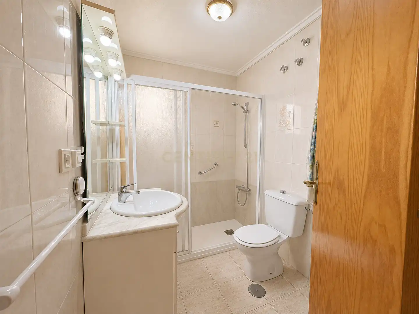 Bany de Apartament de lloguer en Playa del Acequión, Náufragos y Rocío del Mar
