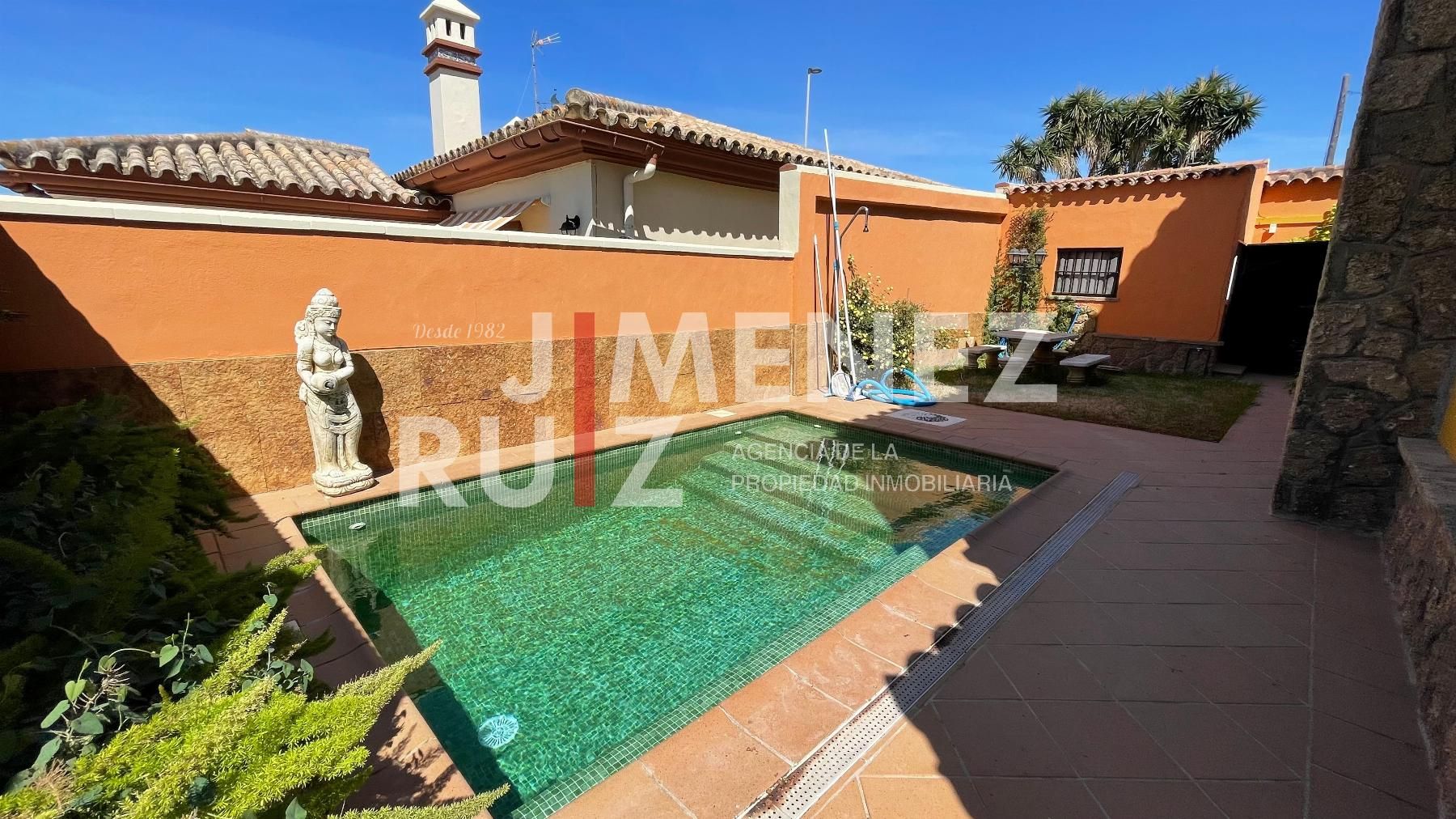 Jardí de Casa o xalet en venda en El Puerto de Santa María amb Terrassa, Traster i Piscina