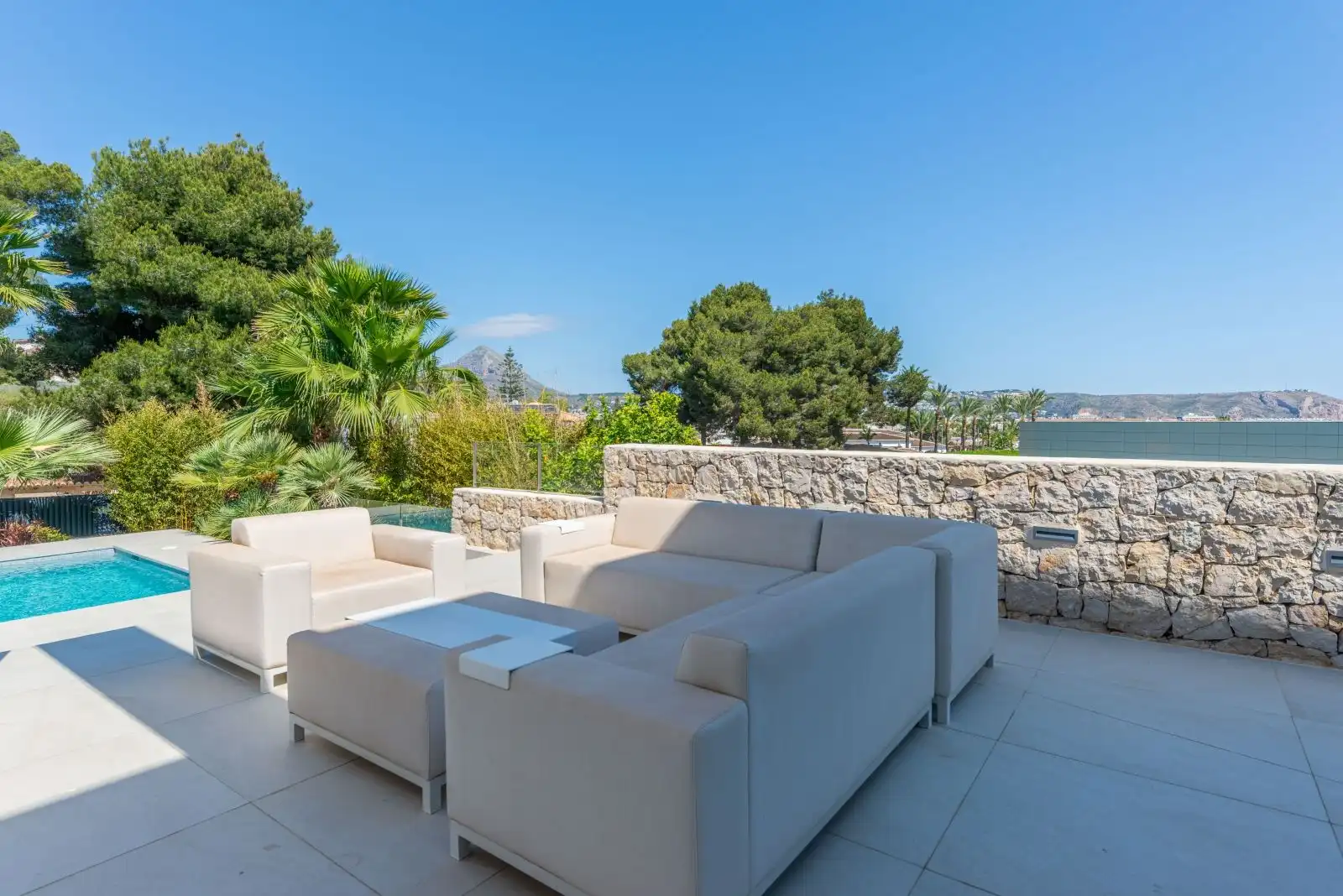 Terrace of Houses for sale in Jávea / Xàbia  with Air Conditioner, Heating and Private garden