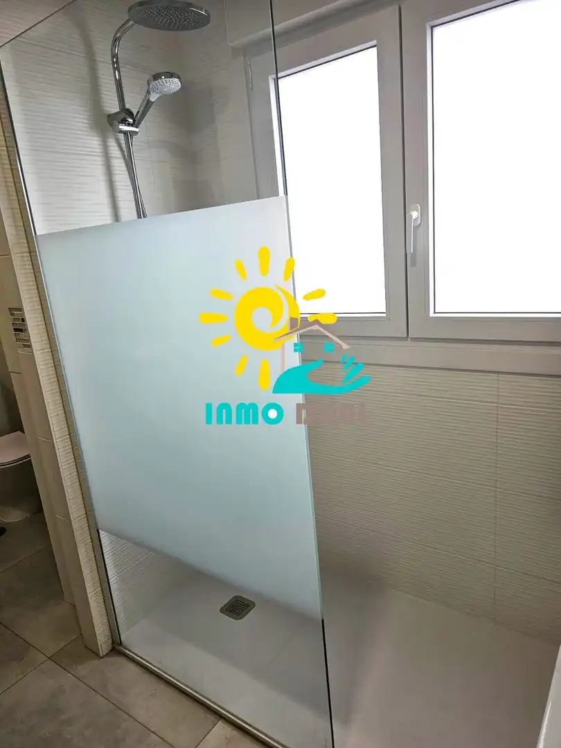 Exterior view of Apartments for sale in Badajoz  with Air Conditioner and Storage room