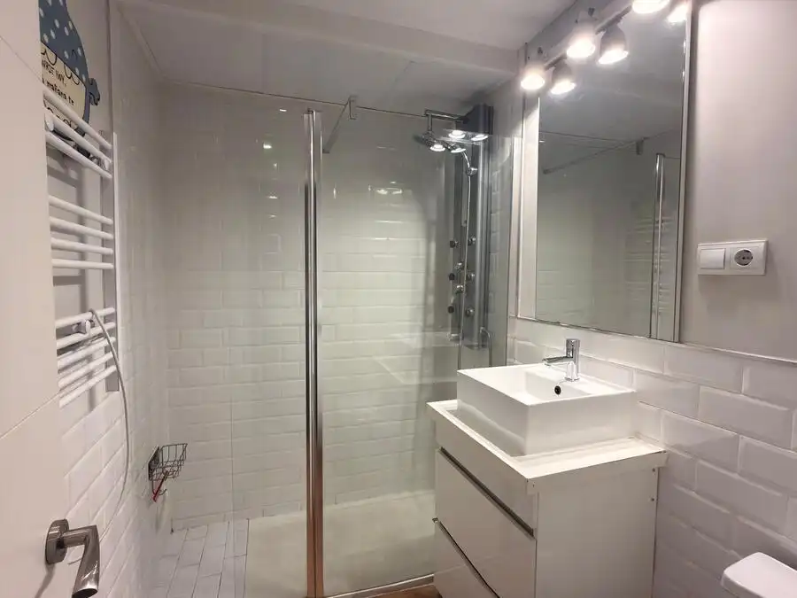 Bathroom of Flat for sale in Chamberí