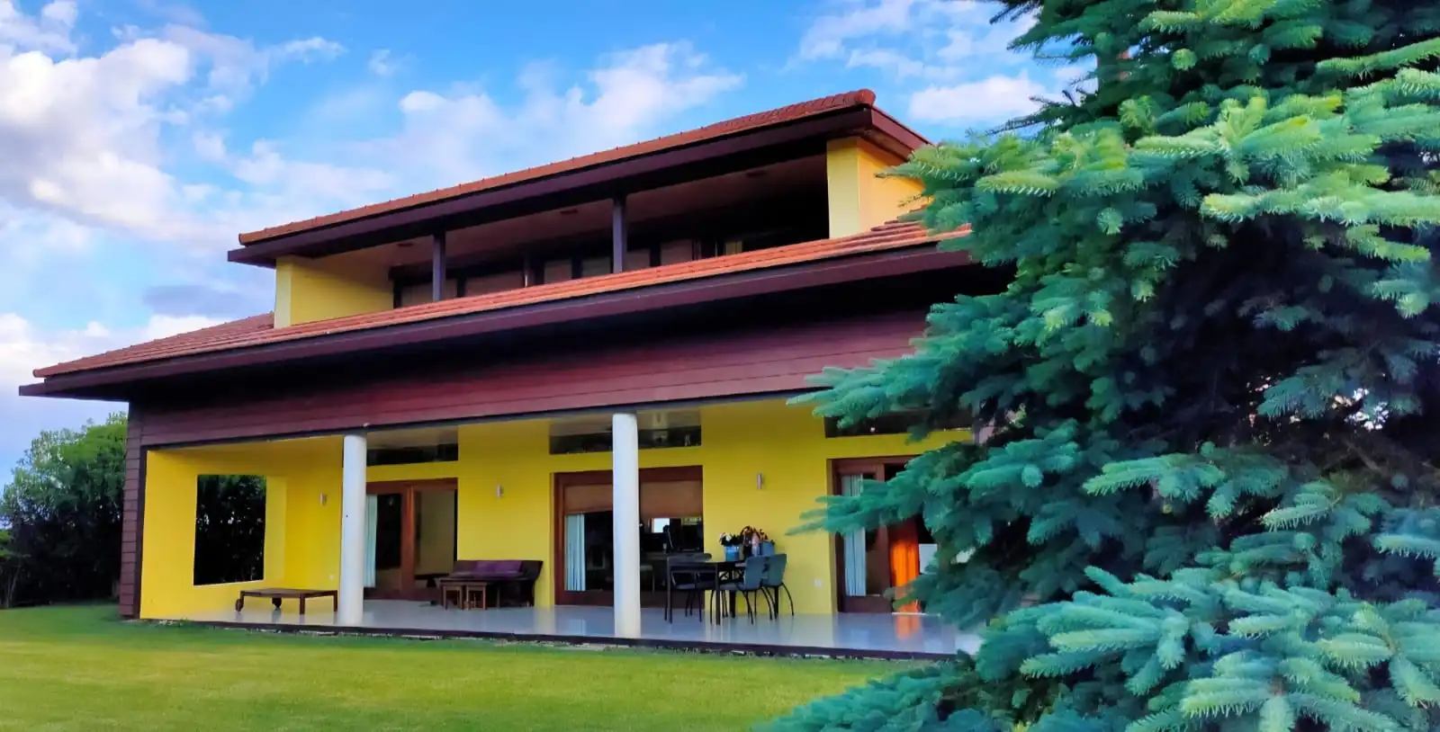 Vista exterior de Casa o xalet en venda en Ruiloba amb Calefacció, Jardí privat i Parquet