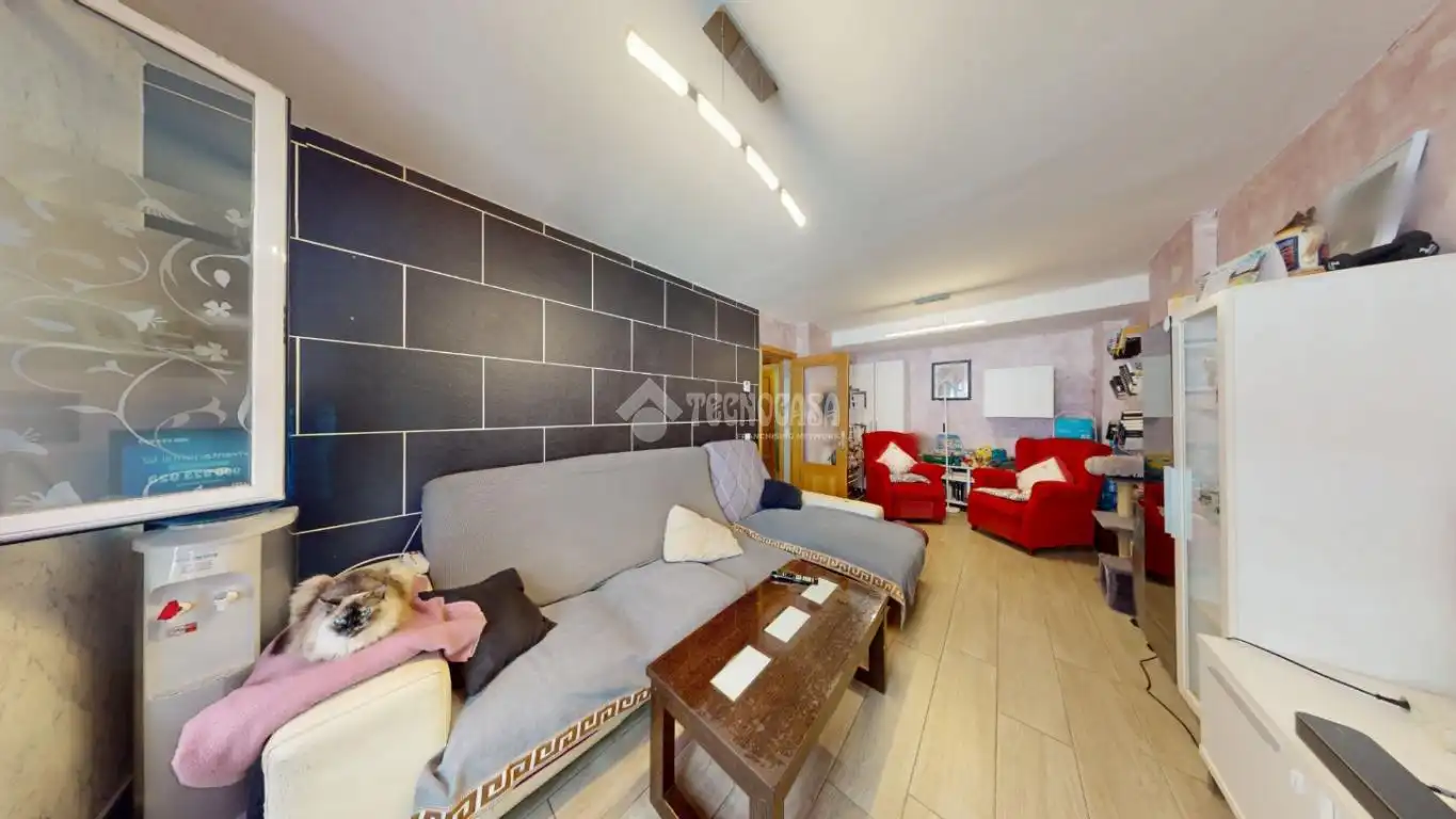 Piso en venta en Azuqueca de Henares con Calefacción, Trastero y Internet