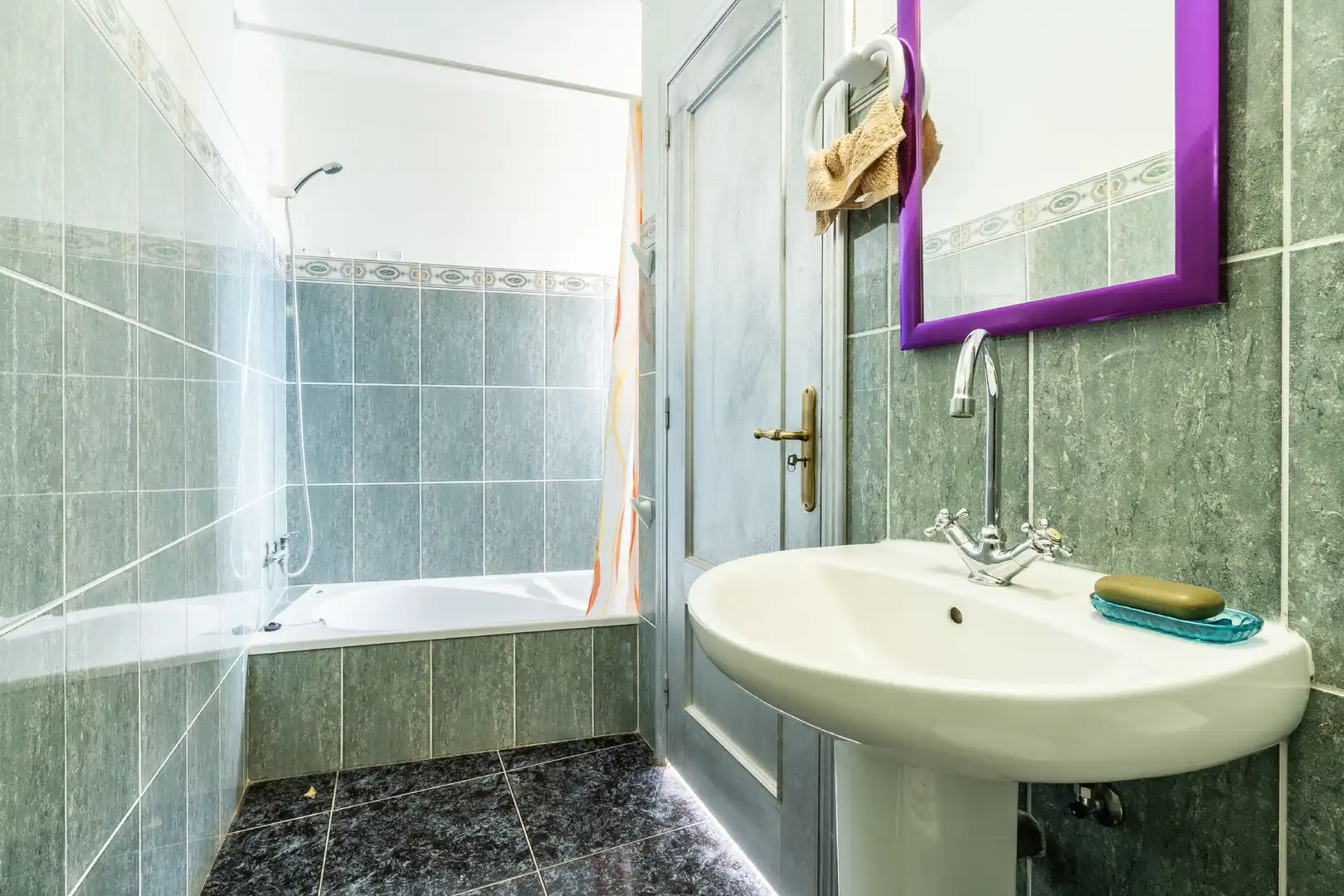 Badezimmer von Haus oder Chalet zum Verkauf in Güímar mit Privatgarten, Terrasse und Abstellraum