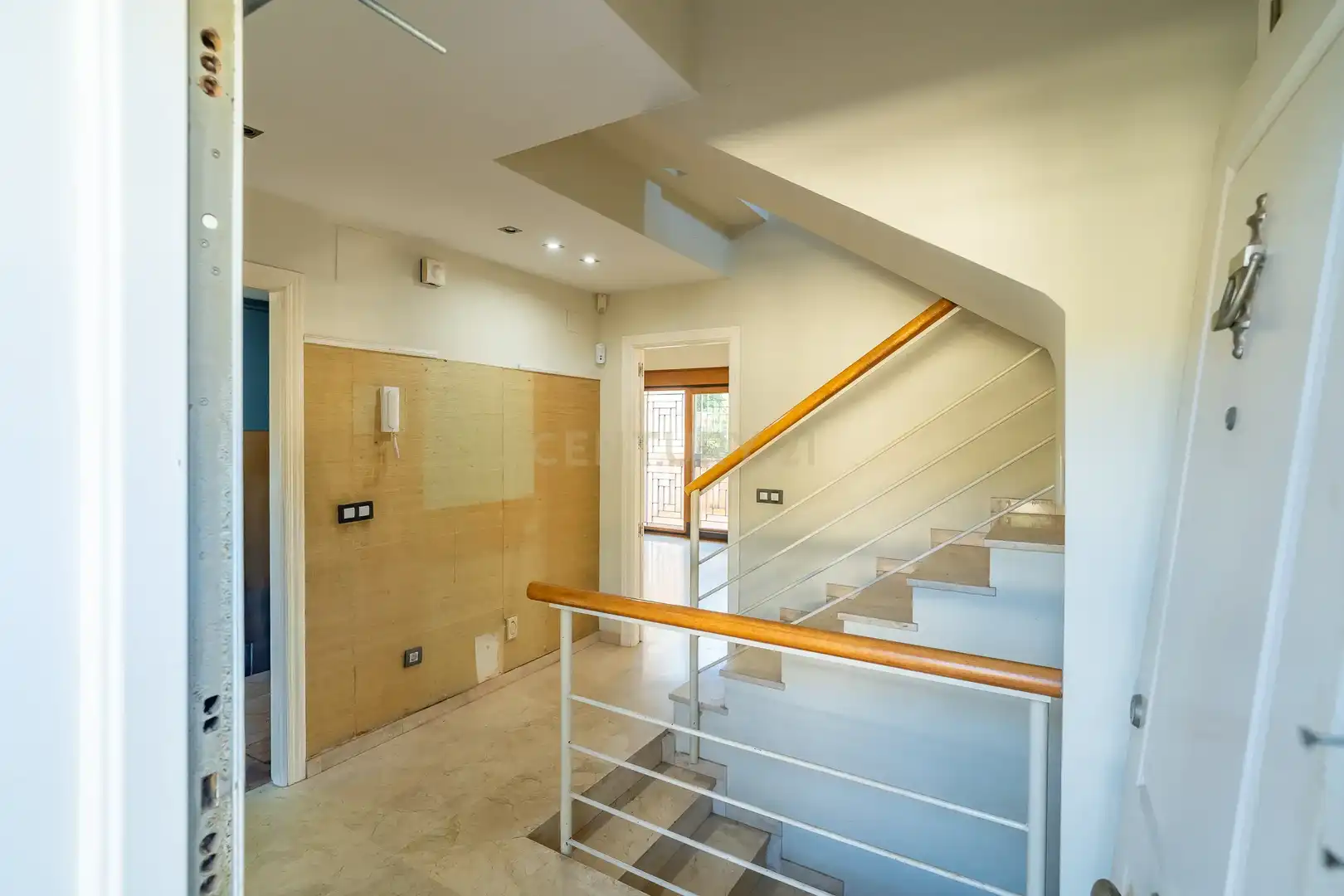 Houses for sale in Málaga  with Air Conditioner, Private garden and Storage room