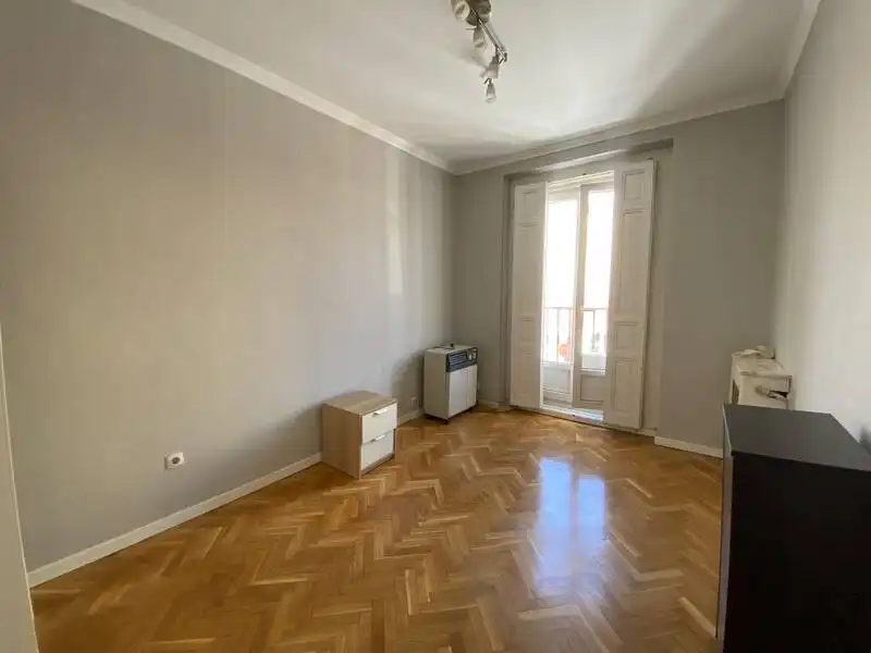 Flat for rent in FUENCARRAL , Trafalgar