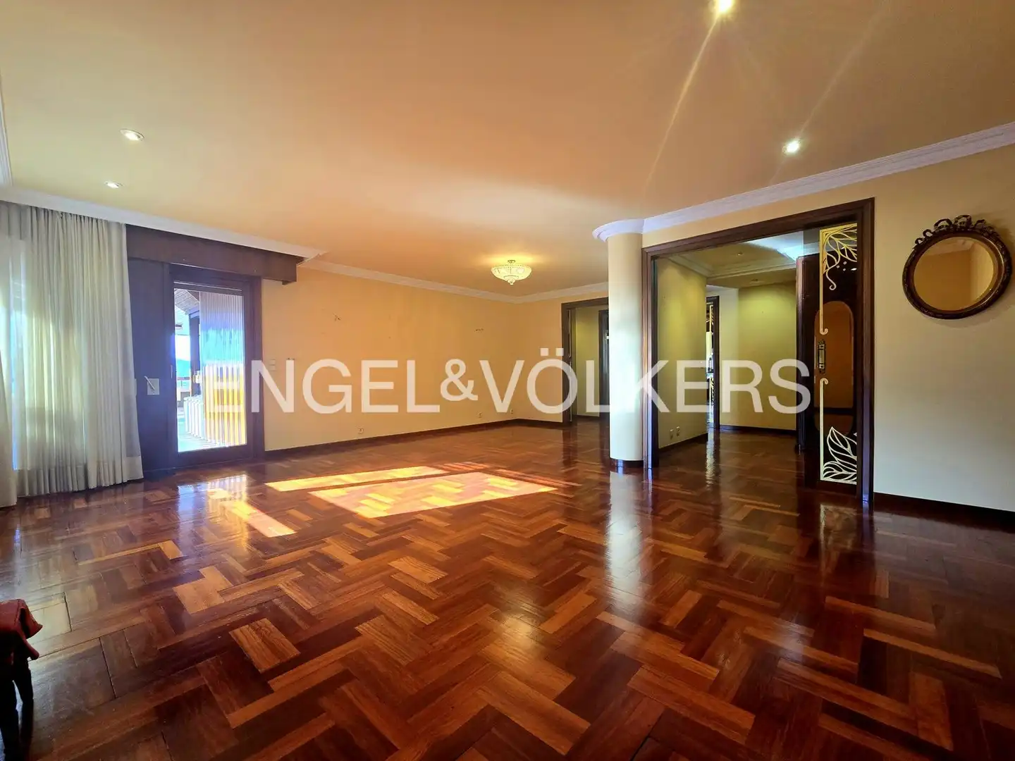 Sala de estar de Piso de alquiler en Vigo  con Calefacción y Terraza