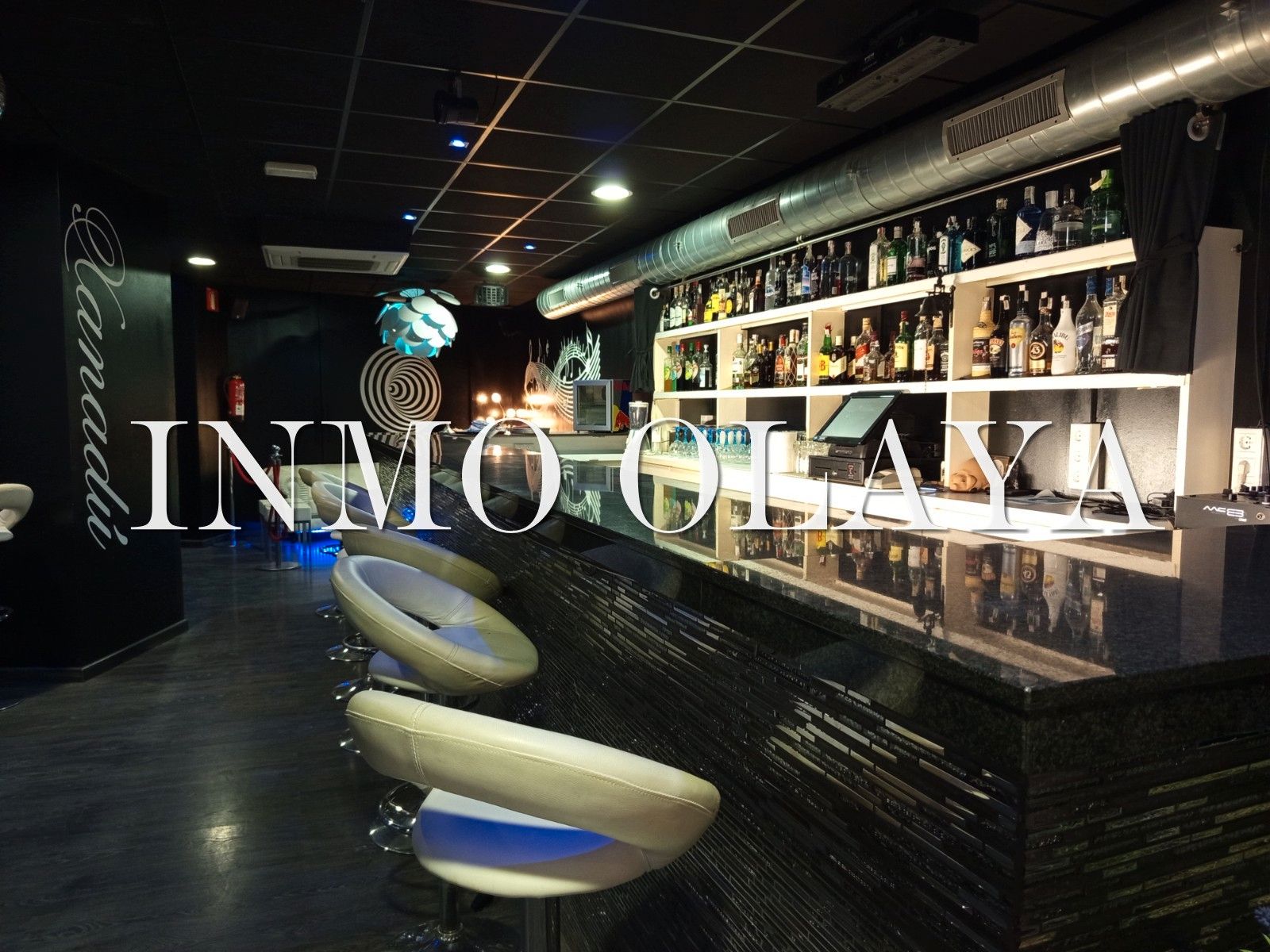 Premises for sale in Roda de Berà  with Air Conditioner, Heating and Terrace