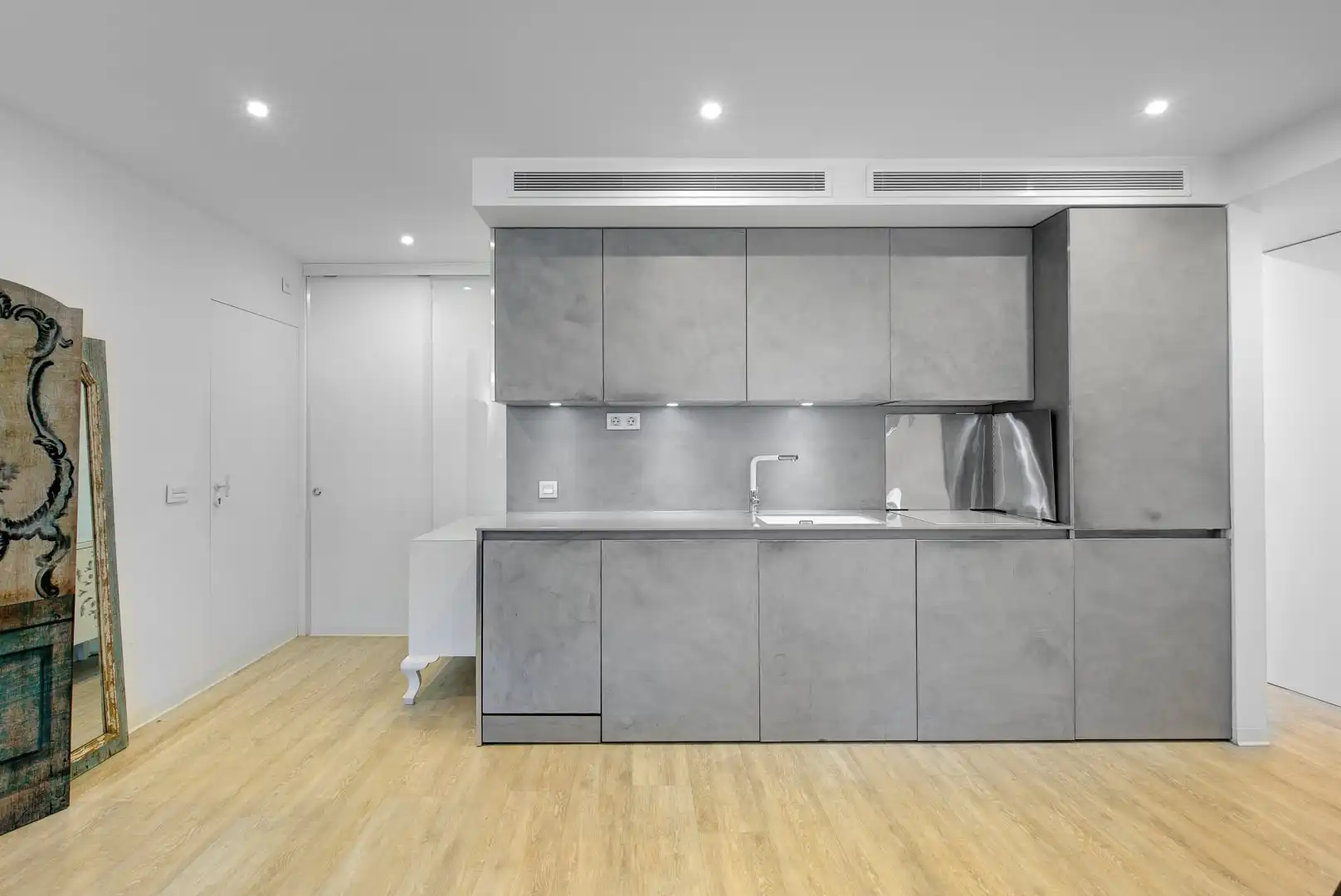 Cocina de Ático en venta en Sevilla con Aire acondicionado y Amueblado