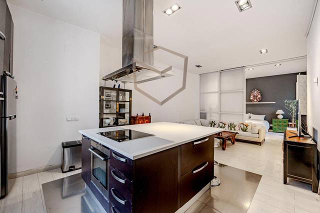 Piso en Venta en Cava Baja en Palacio