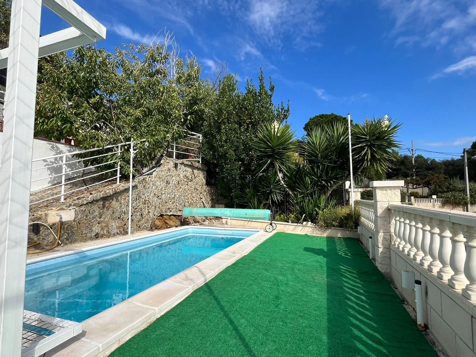 Piscina de Casa o xalet en venda en Piera amb Aire condicionat, Calefacció i Jardí privat