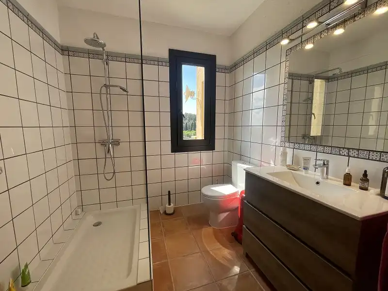 Bany de Casa o xalet en venda en Porreres amb Calefacció, Jardí privat i Terrassa