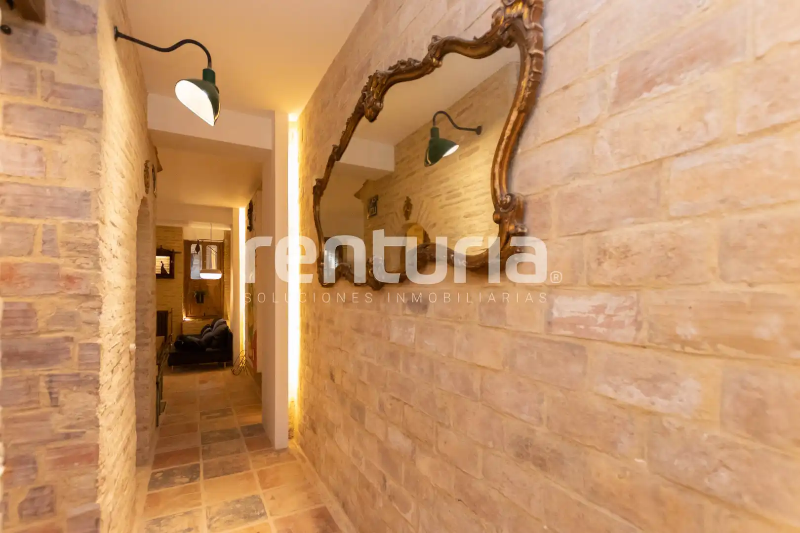 Flat for rent in Valencia  with Air Conditioner, Heating and Furnished