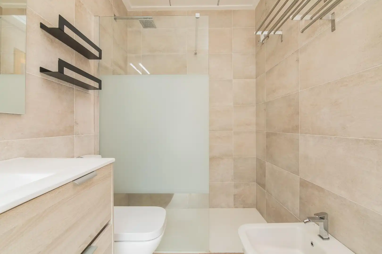 Bathroom of Flat for sale in Elche / Elx  with Air Conditioner, Heating and Storage room