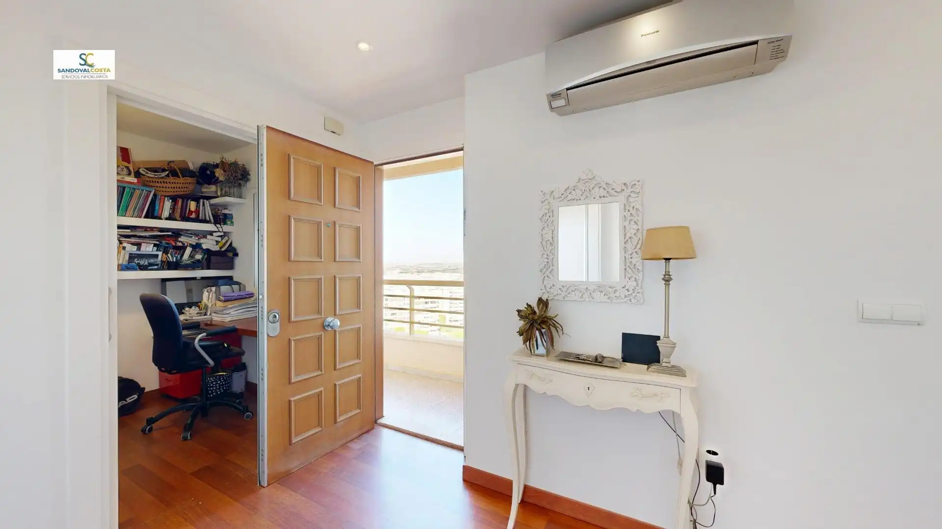 Wohnung zum Verkauf in Alicante / Alacant mit Klimaanlage und Gemeinschaftspool
