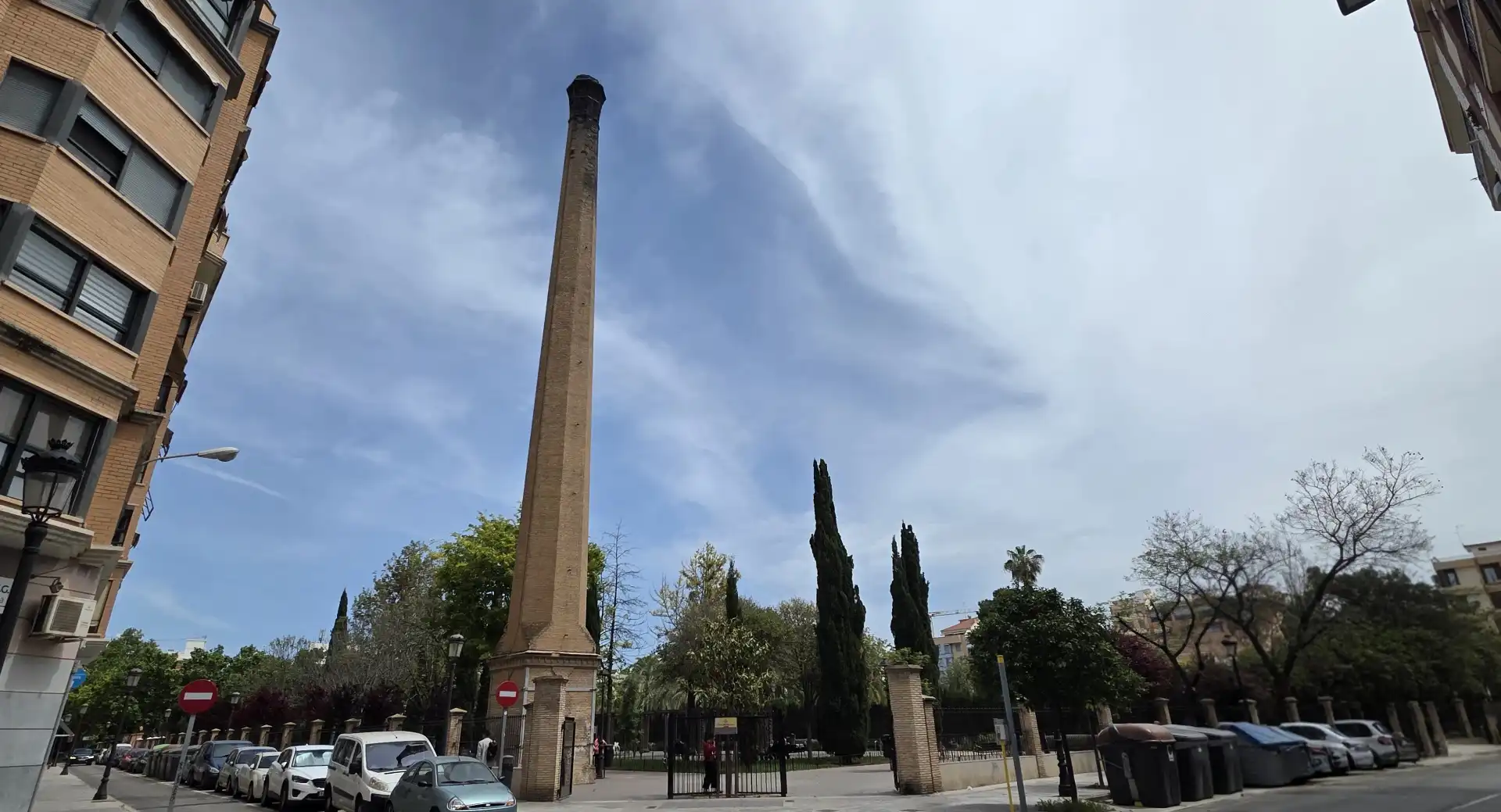 Vista exterior de Local de lloguer en Valencia