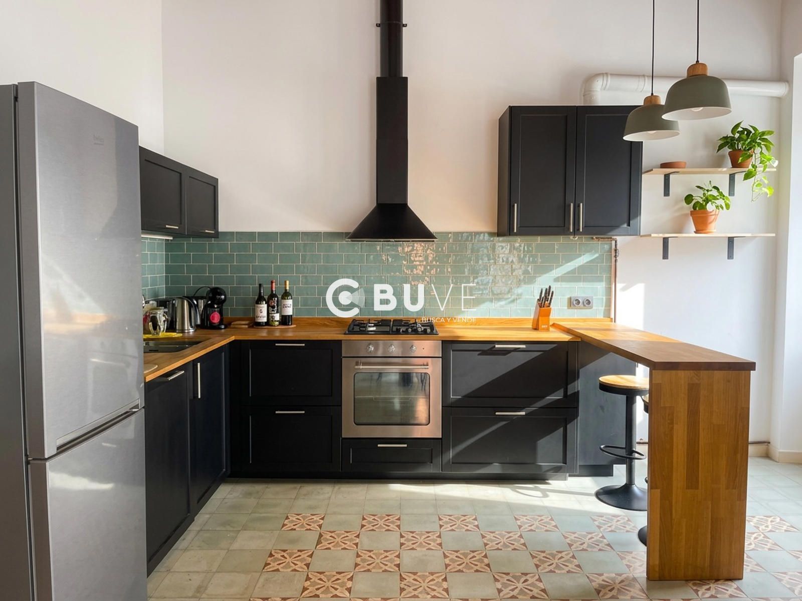 Cuina de Pis en venda en  Sevilla Capital amb Aire condicionat i Traster