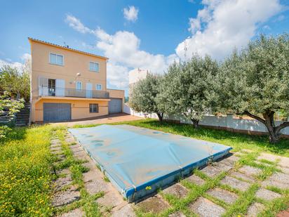 Vista exterior de Casa o xalet en venda en Banyoles amb Calefacció, Jardí privat i Traster
