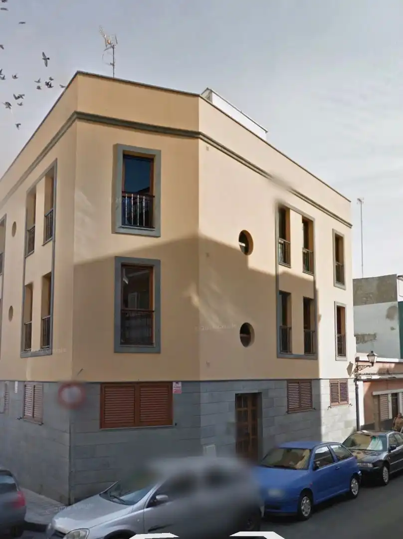 Vista exterior de Pis en venda en Las Palmas de Gran Canaria amb Moblat