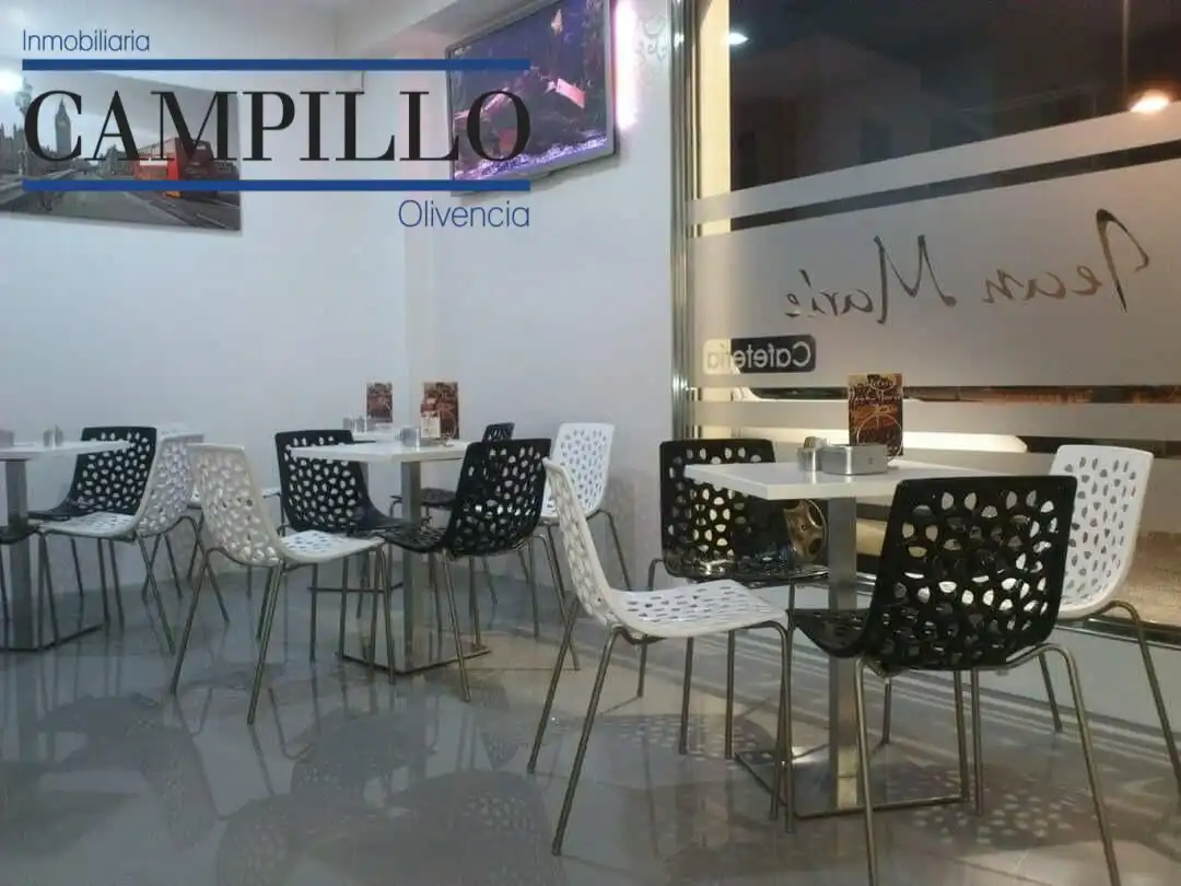 Local comercial en venda a Adra