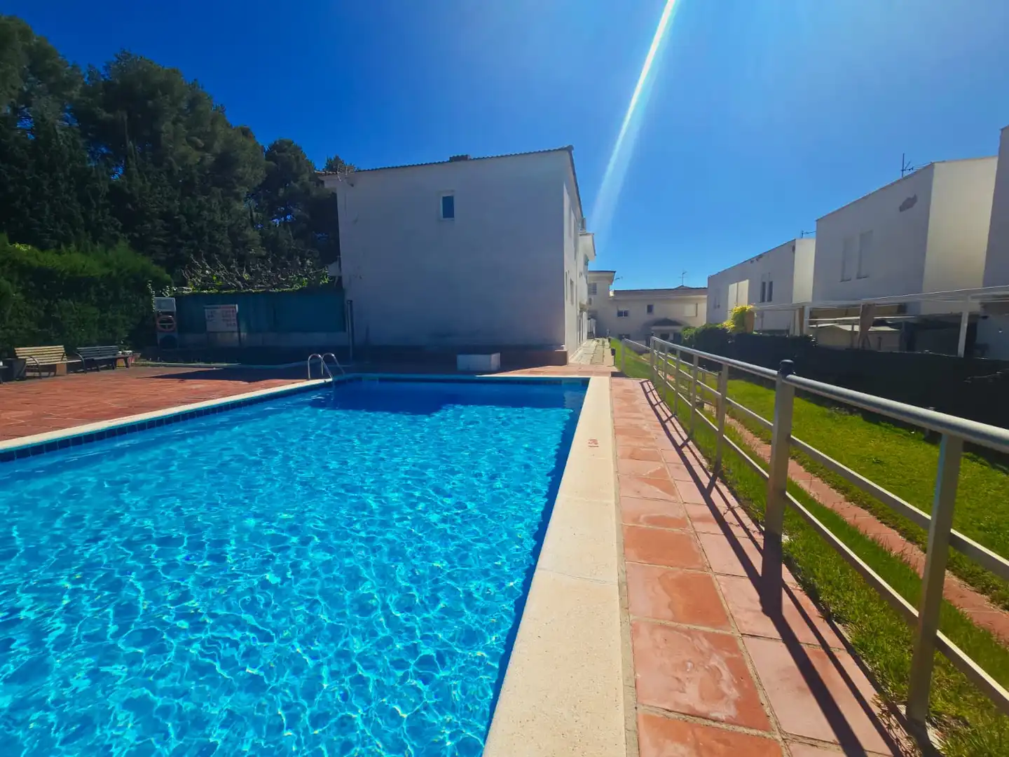 Piscina de Casa adosada en venda en Salou amb Jardí privat, Balcó i Piscina comunitària