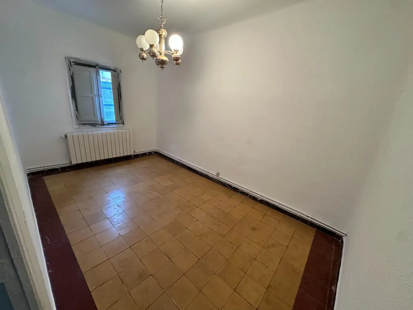 Comedor de Piso en venta en Cuenca con Calefacción