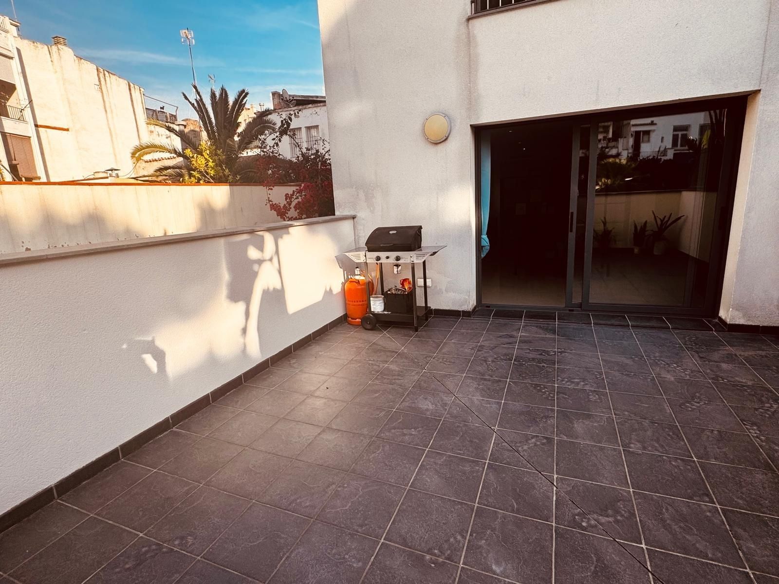 Office to rent in Calle JOAN TARRIDA, 12, Centre