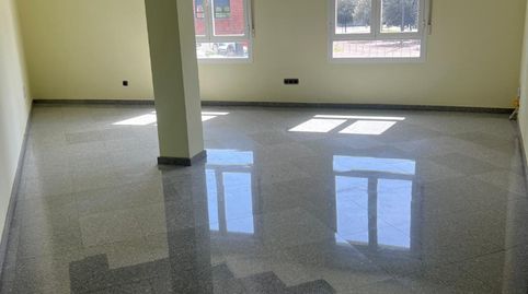 Foto 3 de Oficina de lloguer a Martxoak 8 Etorbidea, 17, Salburua - Arantzabela, Vitoria - Gasteiz