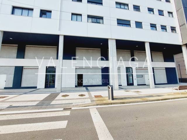 Local comercial en Alquiler en Felisa Martín Bravo, 14 en Loiola