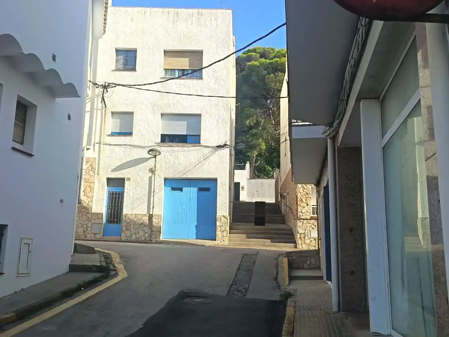 Vista exterior de Casa adosada en venda en Llançà