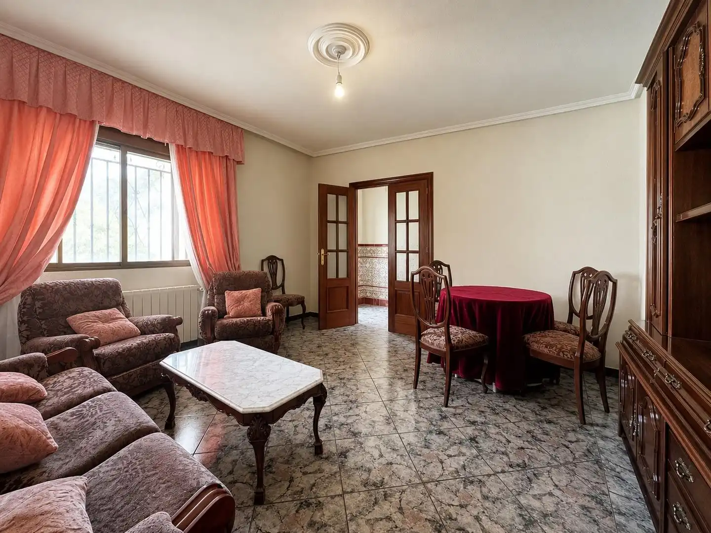 Sala de estar de Casa o chalet en venta en Madroñera con Aire acondicionado, Calefacción y Terraza