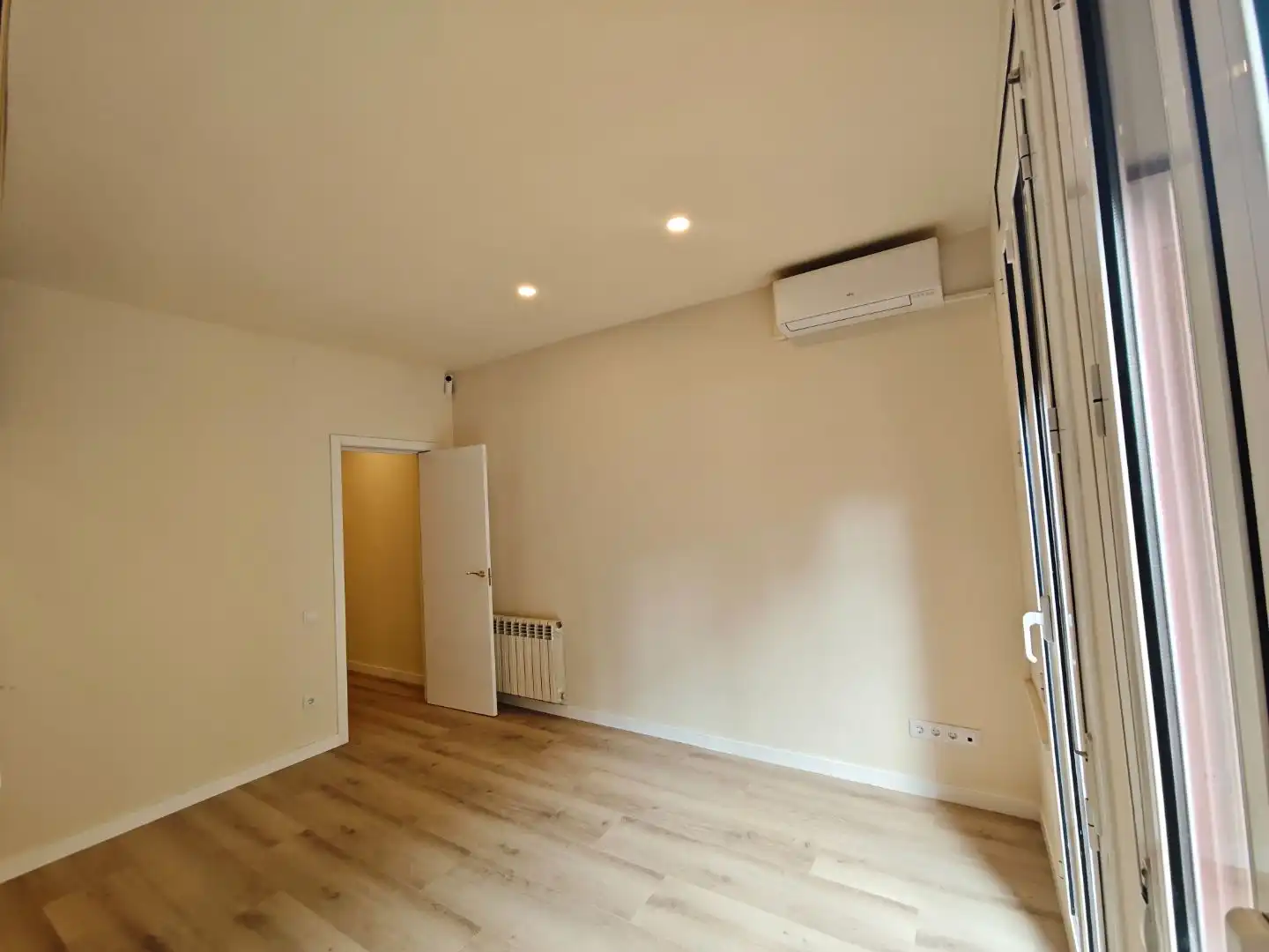 Piso con ascensor en venta en Carrer de València 0, imagen 22