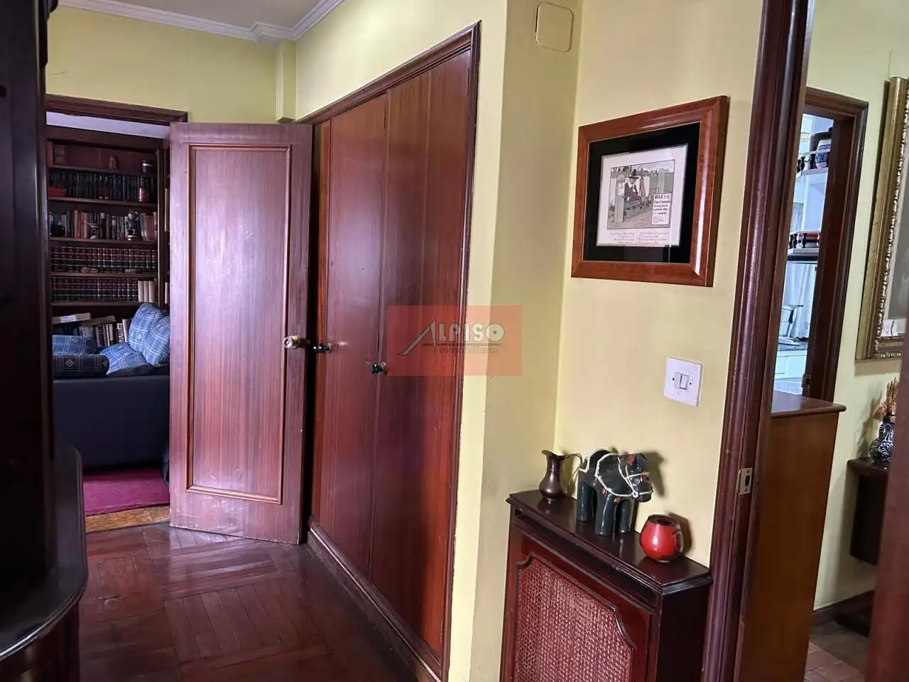 Piso en venta en Ourense Capital  con Calefacción, Parquet y Trastero