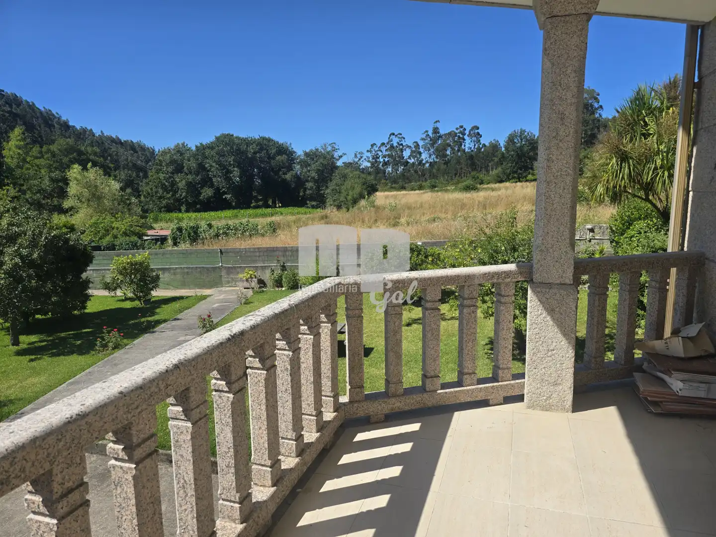 Terraza de Casa o chalet en venta en Vigo  con Calefacción, Jardín privado y Terraza