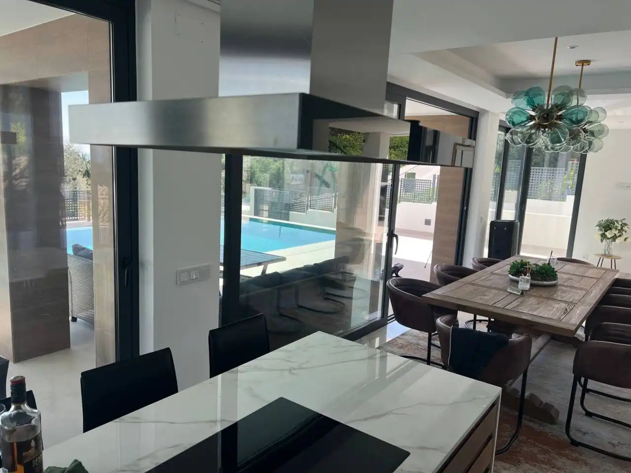 Cocina de Casa o chalet en venta en Estepona con Aire acondicionado, Calefacción y Jardín privado