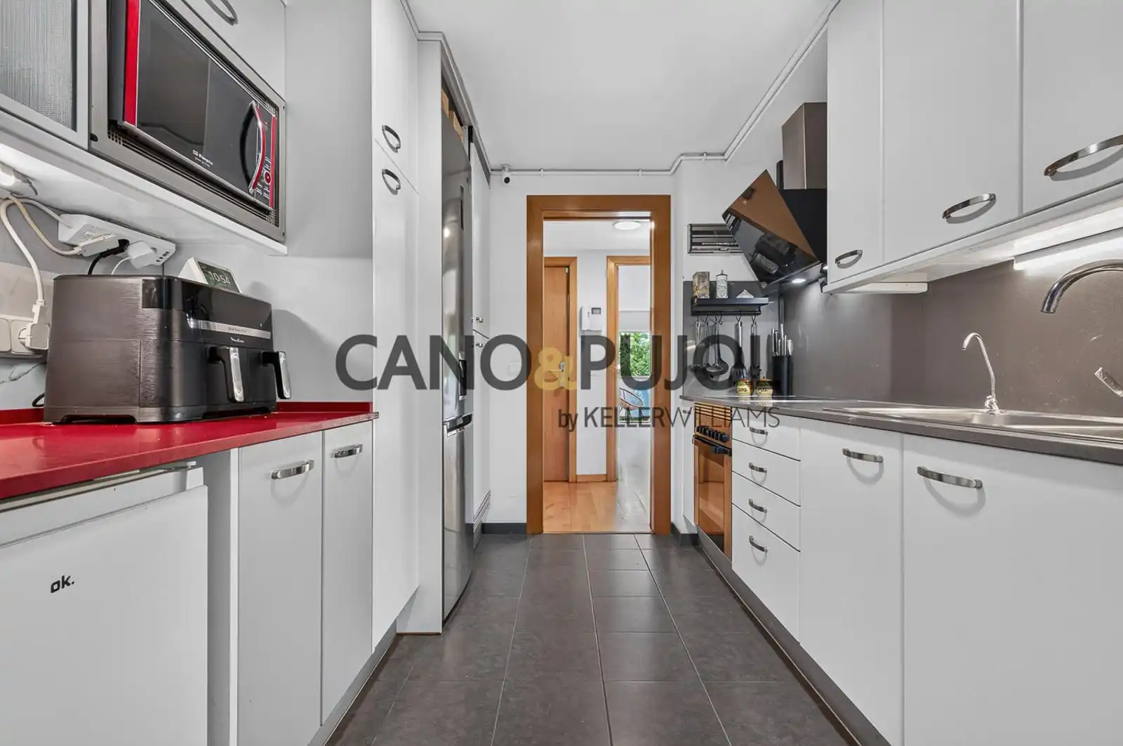 Cuina de Pis en venda en Montcada i Reixac amb Aire condicionat, Calefacció i Terrassa