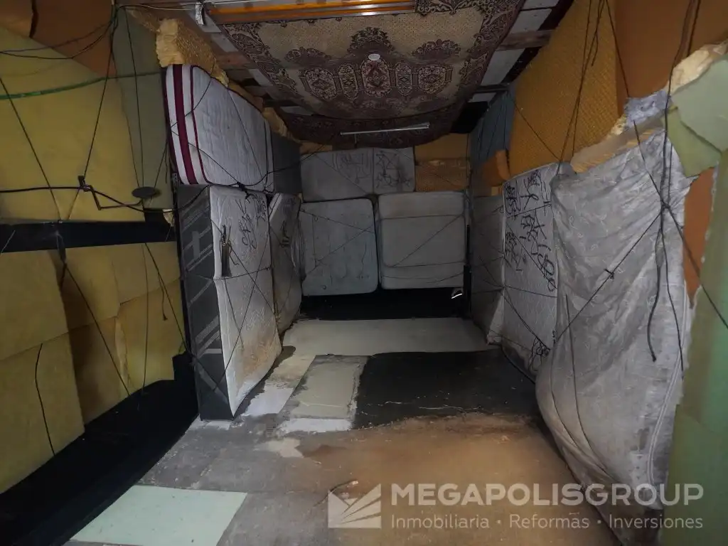 Nave industrial in vendita a Calle Josep Finestres, imagen 43