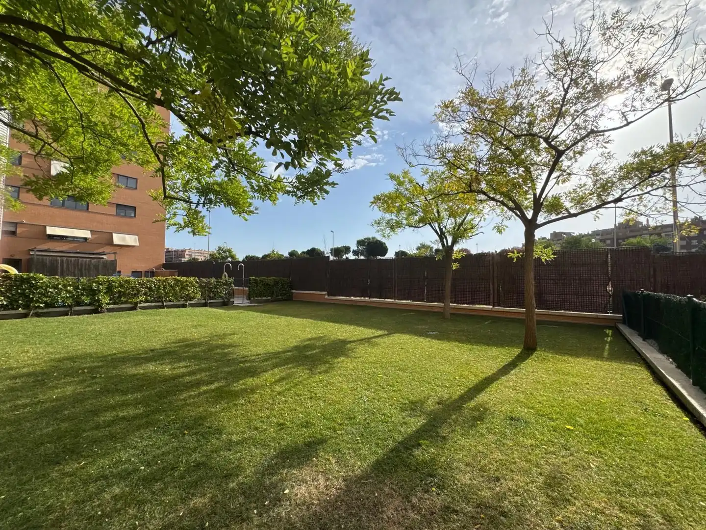 Jardí de Pis en venda en Madrid amb Calefacció i Piscina comunitària