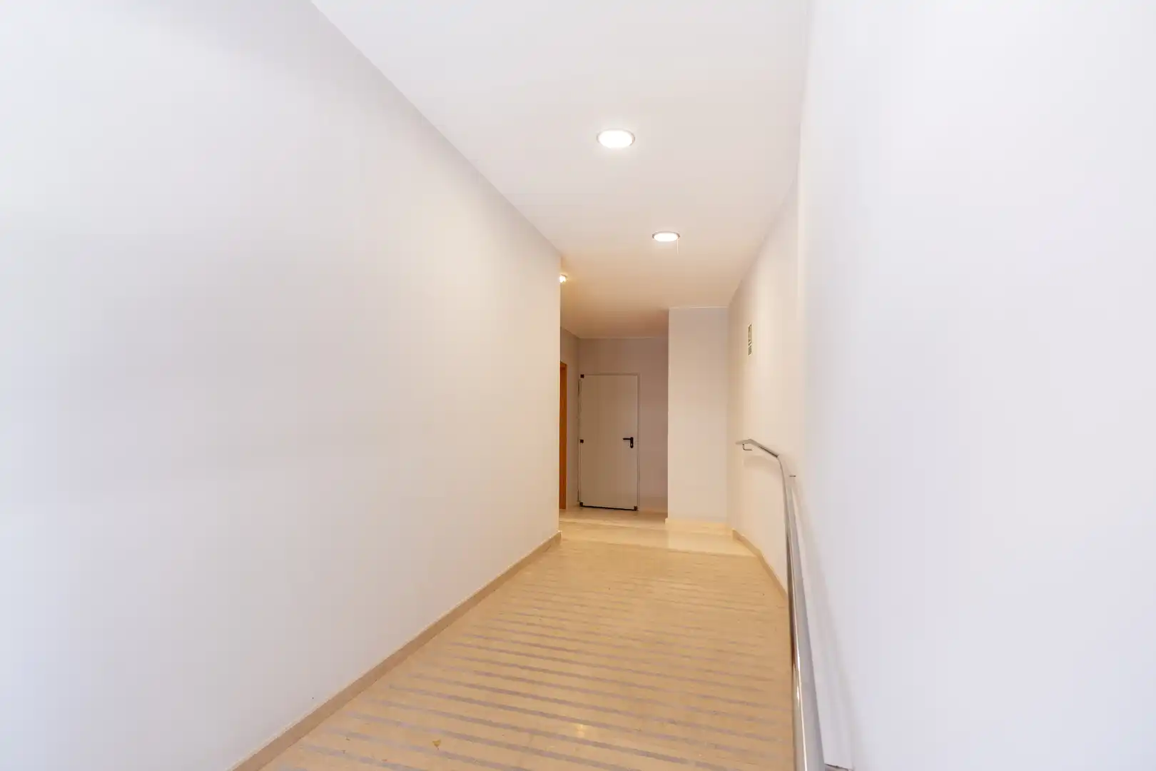 Wohnung mit Aufzug zum Verkauf in Carrer de la Jonquera 93, imagen 4