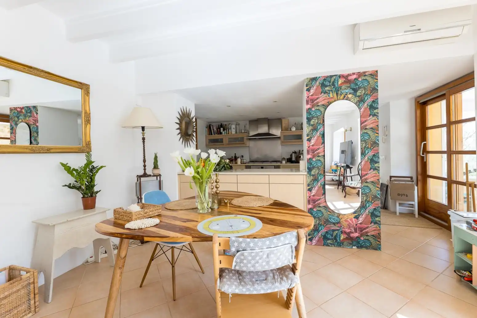 Menjador de Casa o xalet en venda en  Palma de Mallorca amb Parquet, Terrassa i Traster