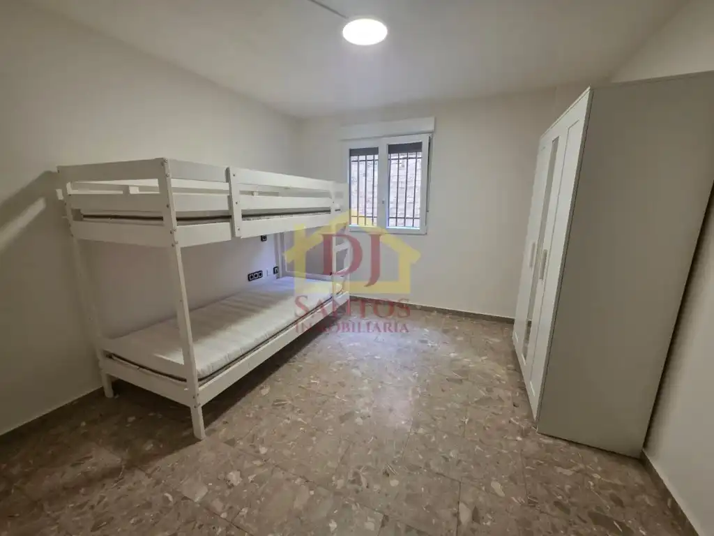 Dormitori de Pis de lloguer en Centro