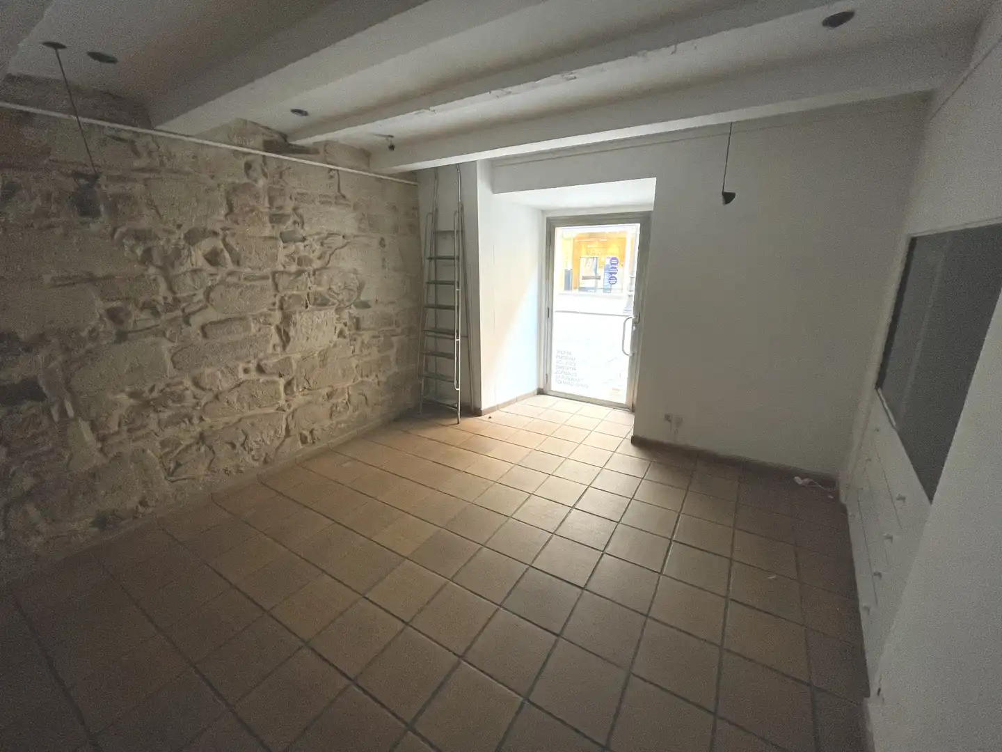 Local comercial de lloguer a Calle Zamora, imagen 4