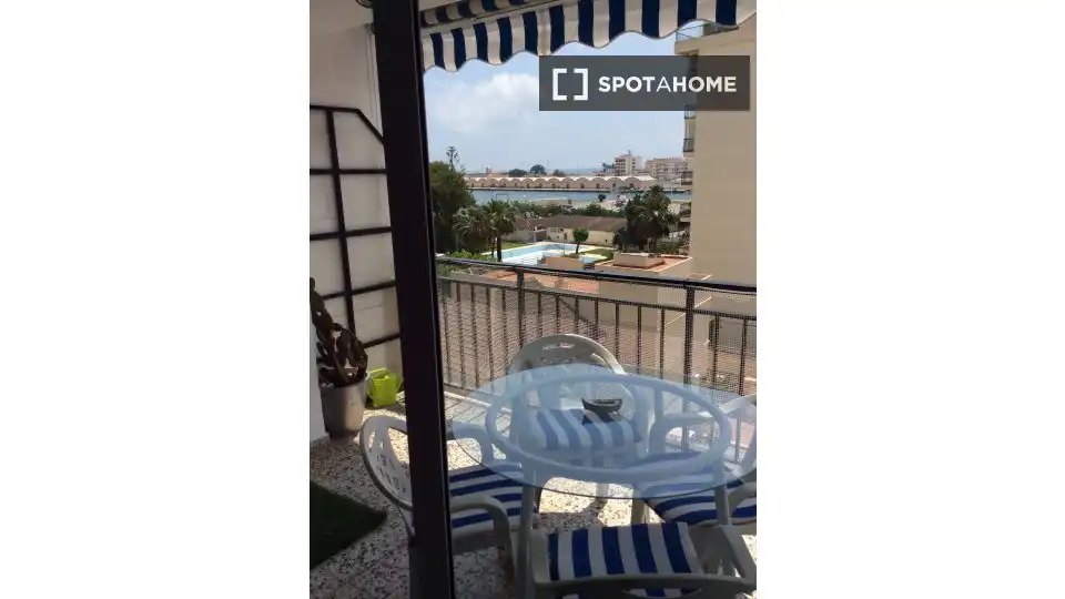 Terrasse von Wohnung zur Miete in Gandia mit Klimaanlage, Heizung und Möbliert