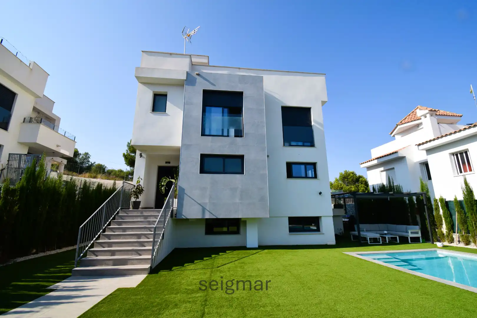 Chalet con terraza en venta en Montebello - Nou Espai, imagen 2