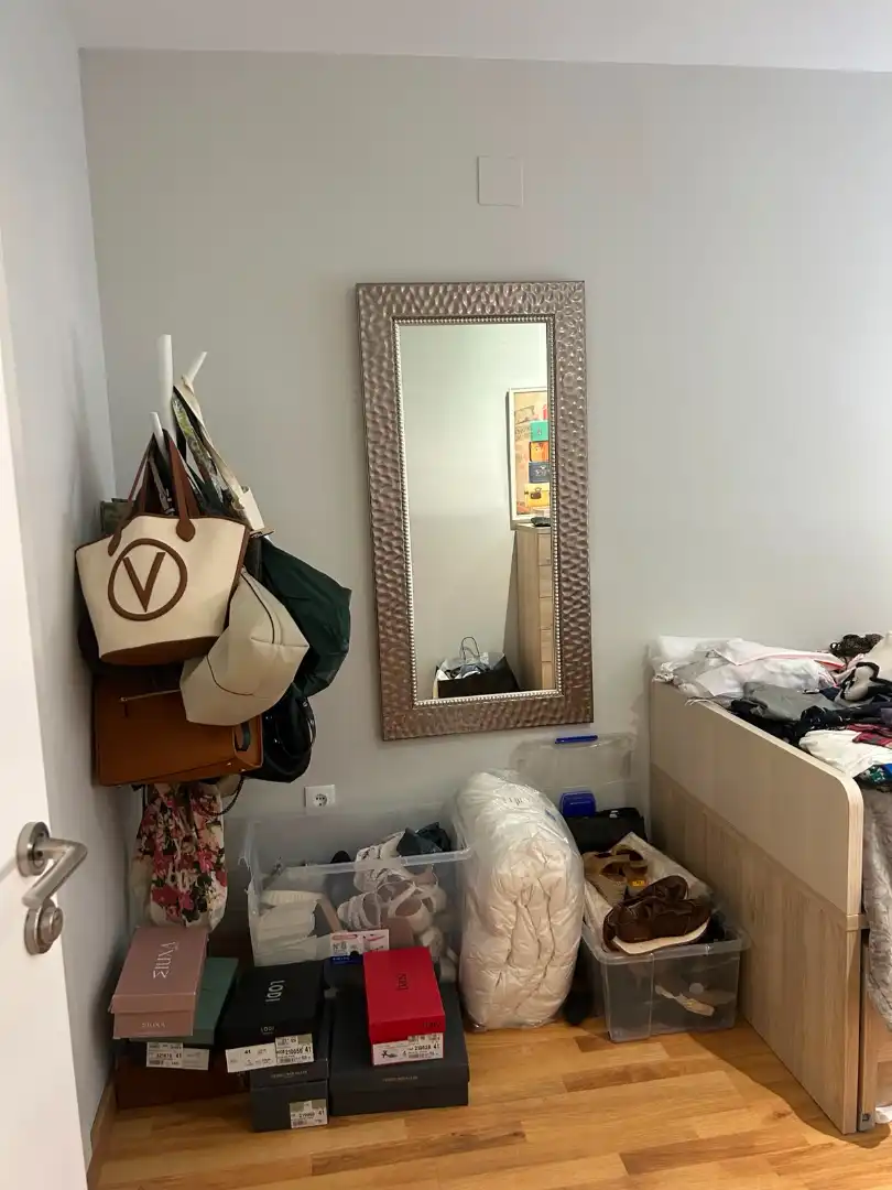 Habitación de Piso en venta en Valencia con Aire acondicionado, Amueblado y Balcón
