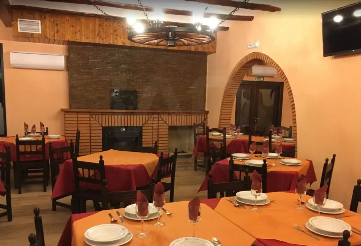 Local comercial en venda a Avenida LA BAÑEZA 24 24, imagen 5