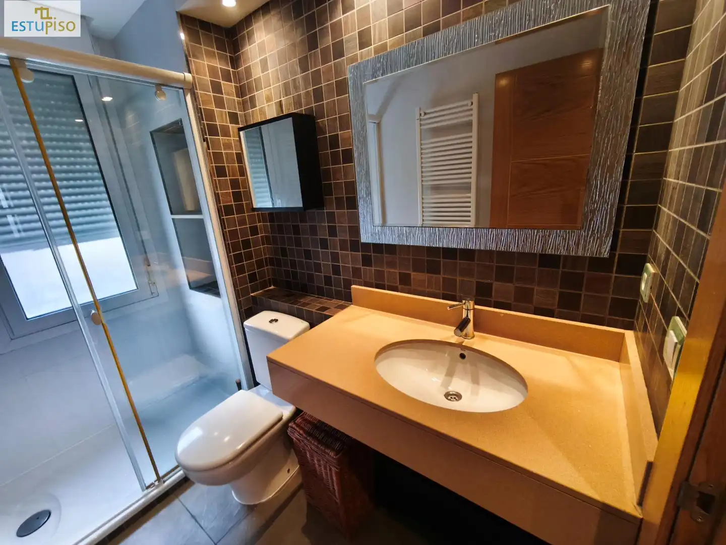 Piso en venta en Calle CEFERINO URIEN, Ali Gobeo
