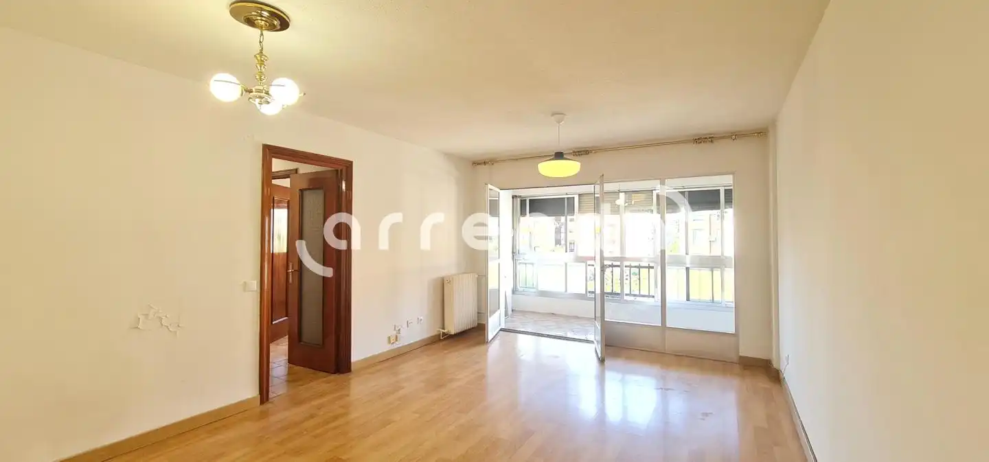 Sala de estar de Piso de alquiler en Alcorcón con Terraza