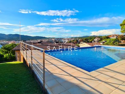 Piscina de Casa o xalet en venda en Sant Feliu de Guíxols amb Aire condicionat, Terrassa i Piscina