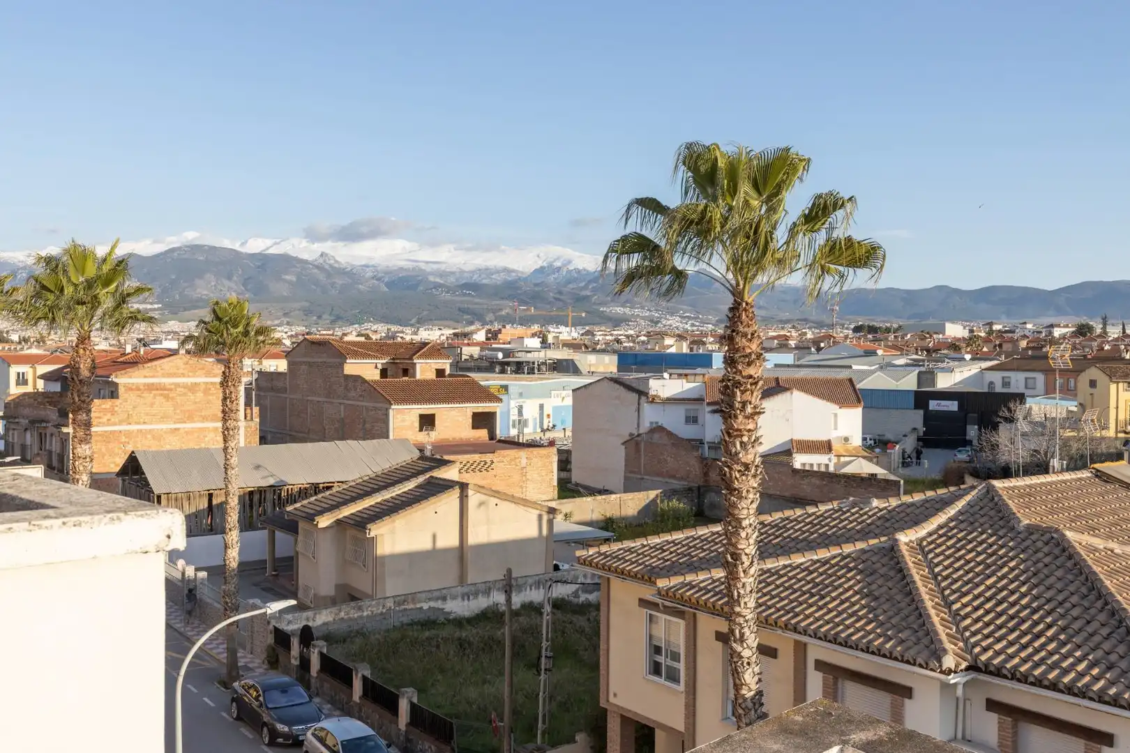 Exterior view of Attic for sale in Churriana de la Vega  with Air Conditioner, Terrace and Storage room